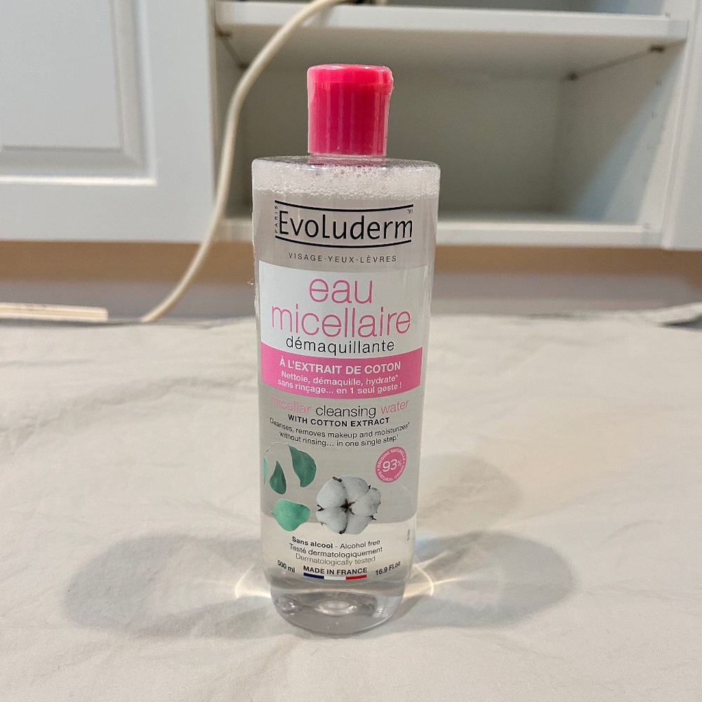 Micellar Cleansing Water Reactive Skins Dry & Sensitive